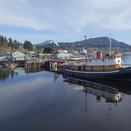 Swept Away Inn Port Alberni Bagian luar foto